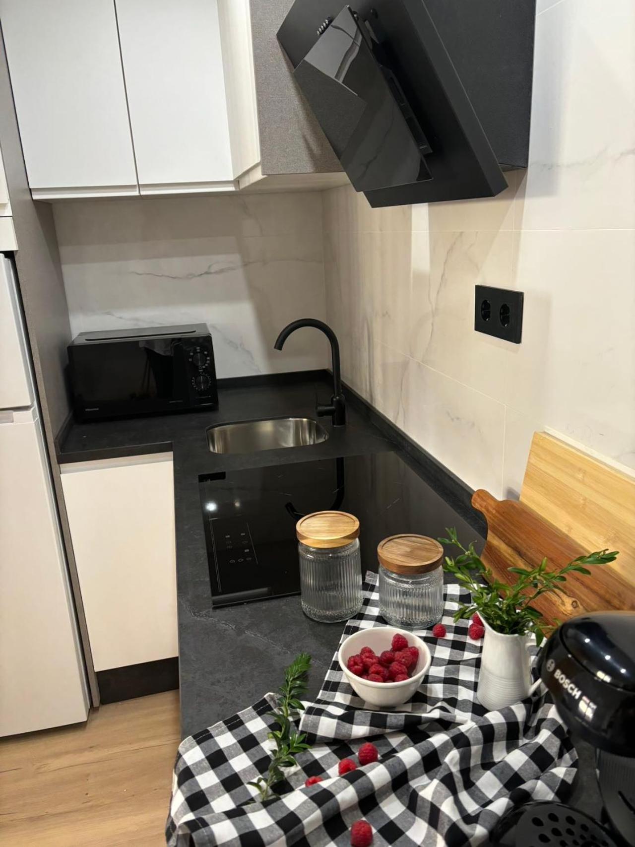 Victrix Homes León Exteriér fotografie