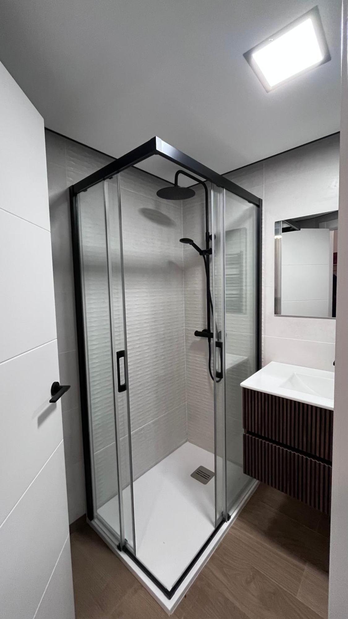 Victrix Homes León Exteriér fotografie